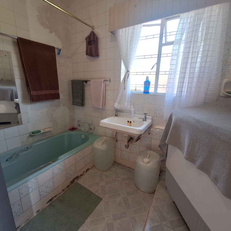 4 Bedroom Property for Sale in Villiers Free State